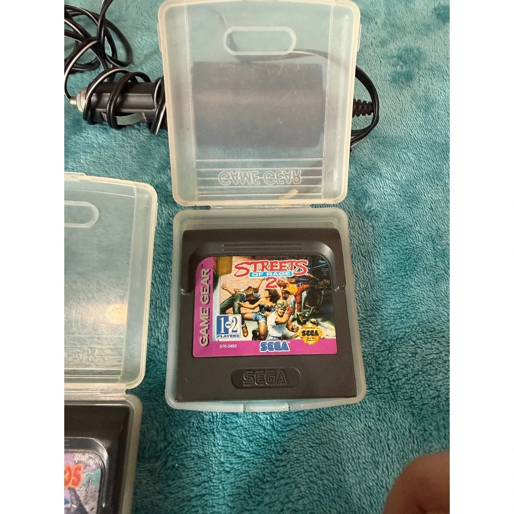 Sega Game Gear Handheld Console Bundle Streets of Rage 2 Sonic Chaos Case Manual